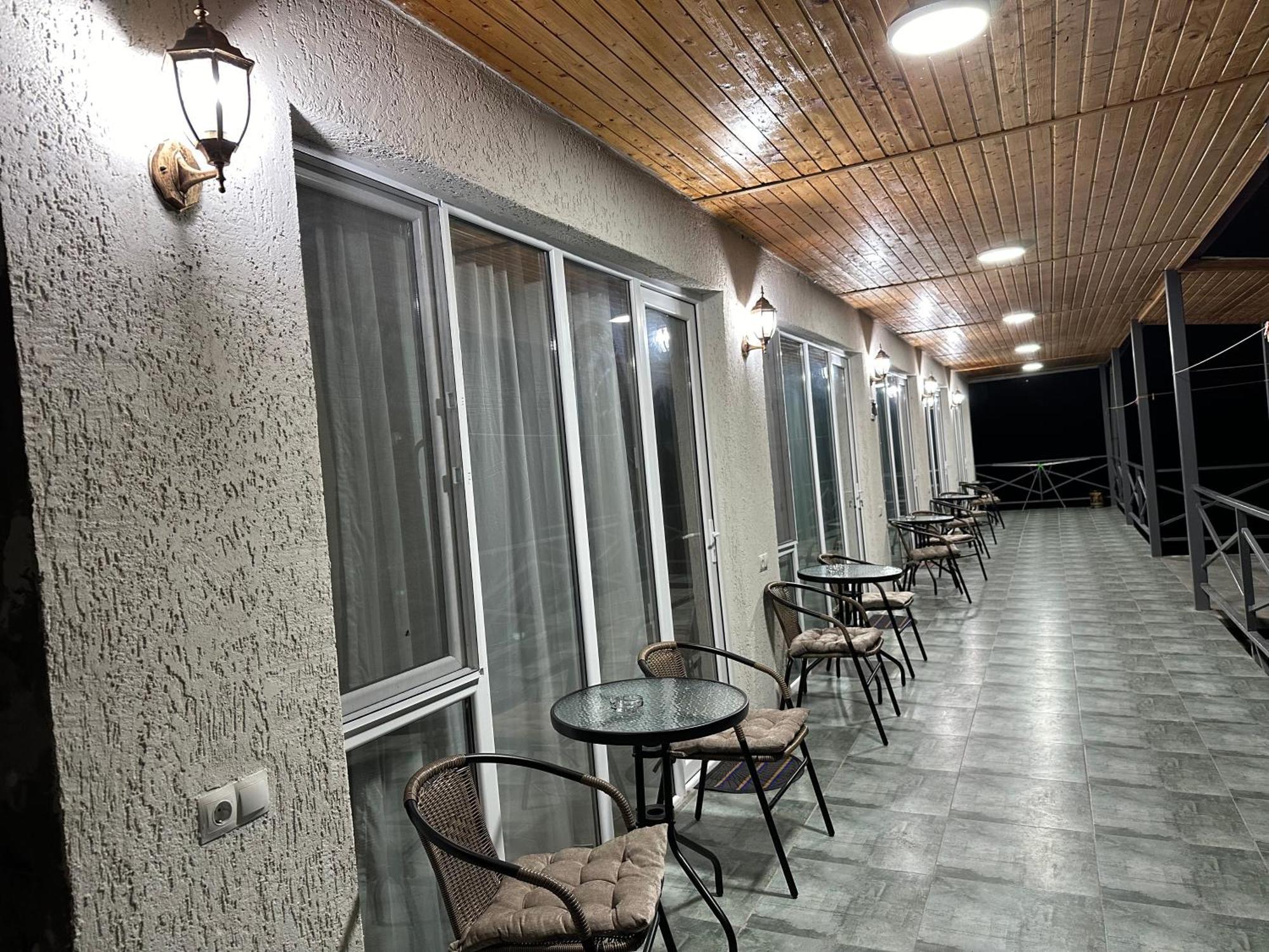 Hotel-Gvala Wardsia Exterior foto